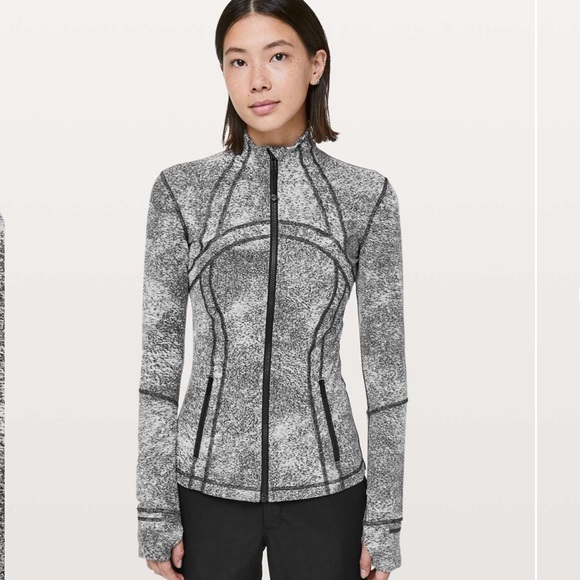 lululemon athletica Jackets & Blazers - Lululemon Define Jacket
Luon Spray Jacquard White Black size 10